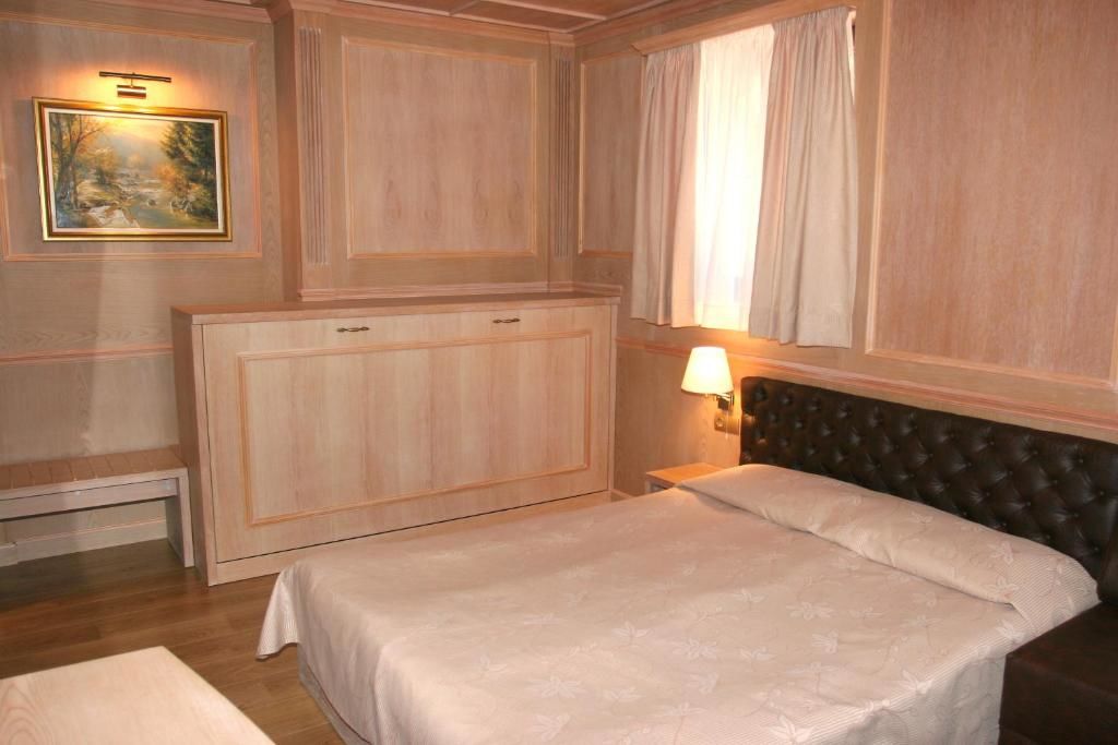 Отель Hotel Alpin Боровец-50